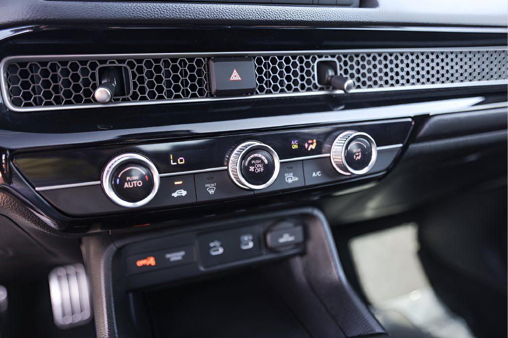 Used 2025 Honda Civic Sport image 20