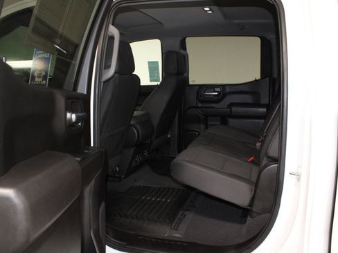 Used 2024 Chevrolet Silverado 1500 Custom image 24