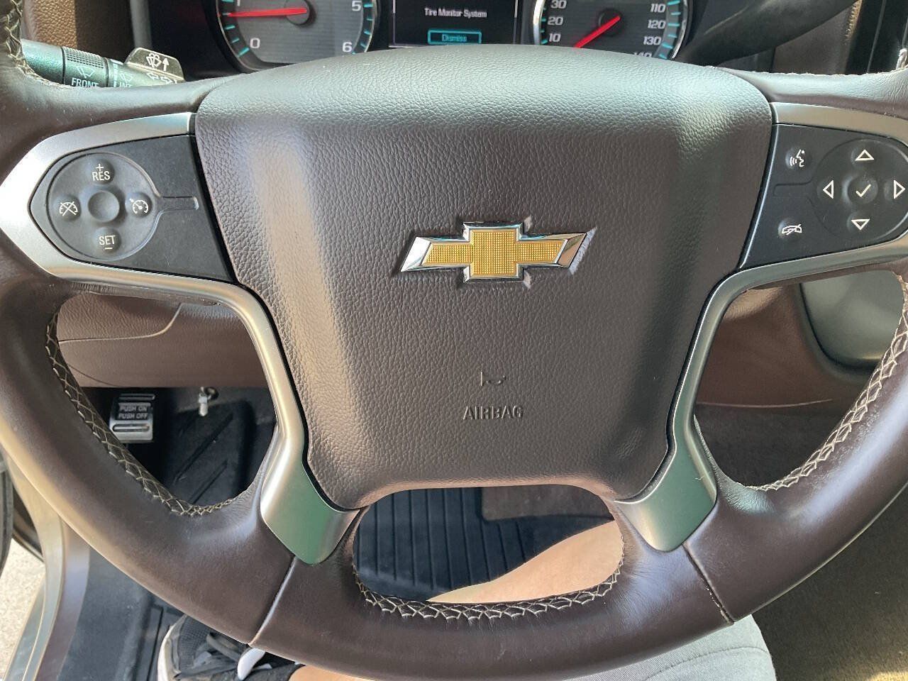 Used 2017 Chevrolet Silverado 2500 LT w/ LT Fleet Convenience Package AWD/4WD image 16