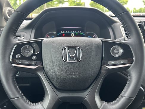 Used 2022 Honda Pilot Special Edition image 17