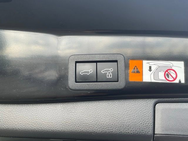 Used 2026 Toyota RAV4 XLE Premium AWD/4WD image 10