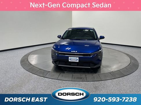 New 2025 Kia K4 EX image 2