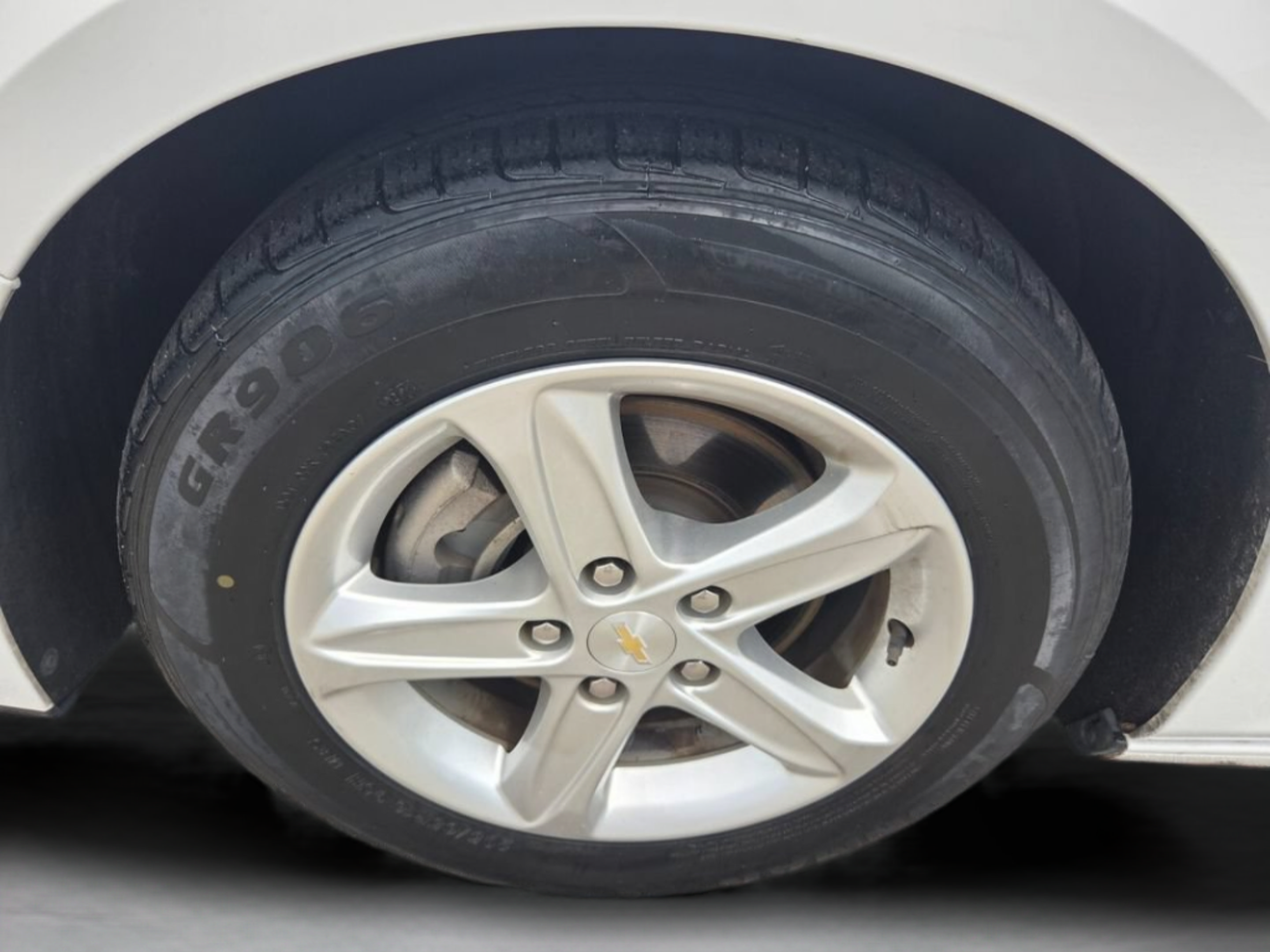 Used 2023 Chevrolet Malibu LT FWD image 31