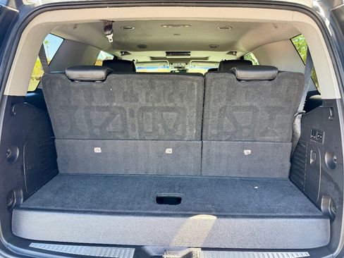 Used 2018 GMC Yukon Denali w/ Denali Ultimate Package AWD/4WD image 9