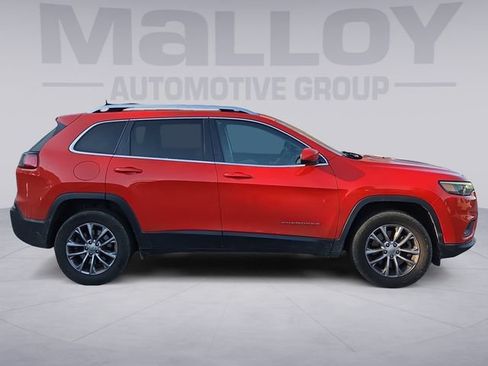 Used 2021 Jeep Cherokee Latitude Lux w/ Sun & Sound Group AWD/4WD image 6