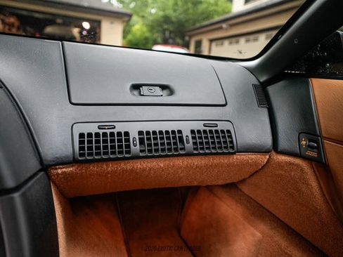 Used 1991 Chevrolet Corvette Coupe RWD image 24