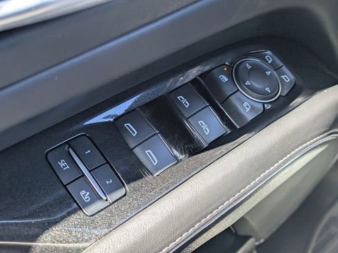 Certified 2023 Cadillac Escalade V w/ LPO, ONYX Package image 26