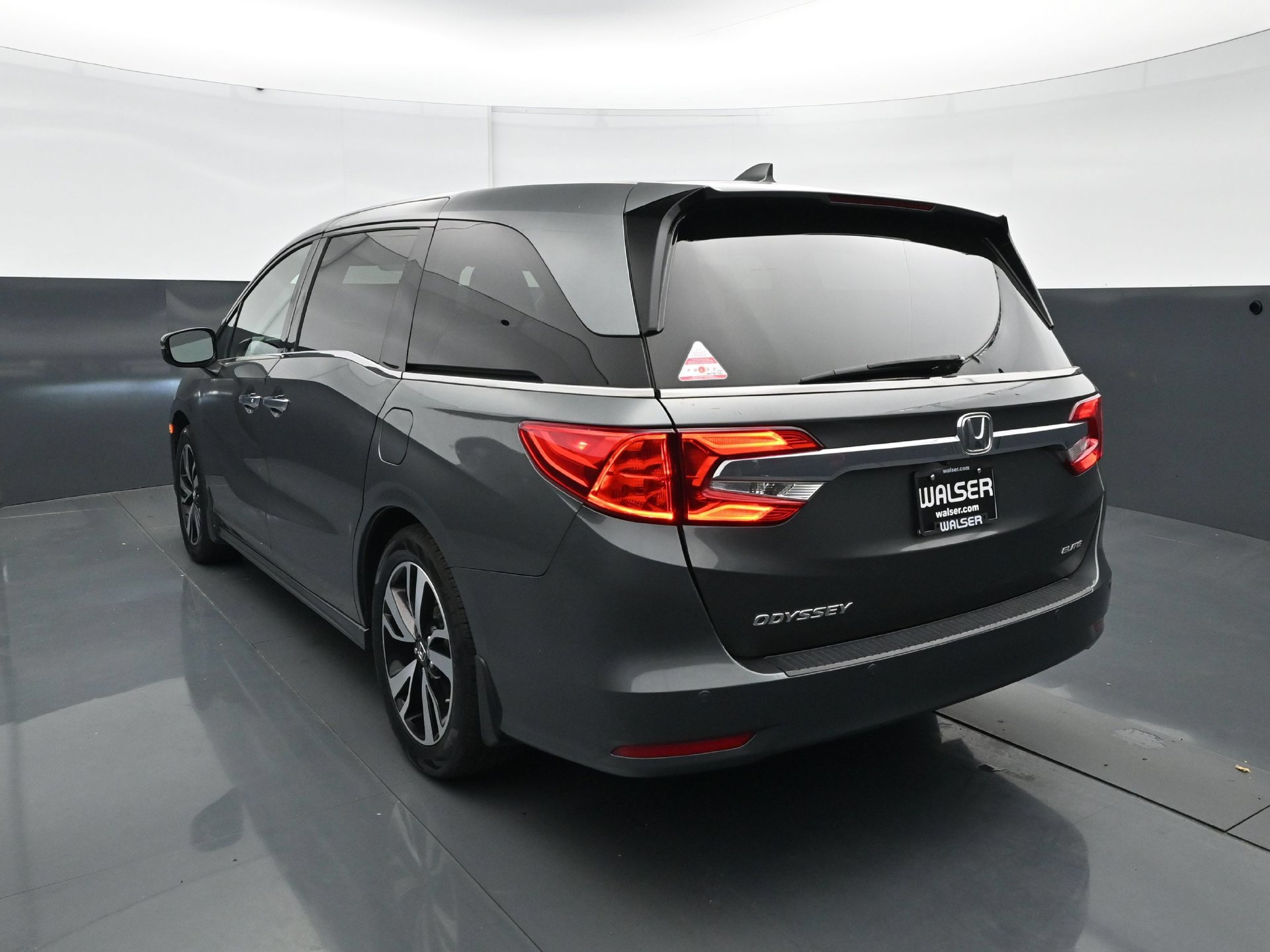 Used 2019 Honda Odyssey Elite image 5