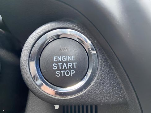 Used 2025 Subaru Forester Premium w/ Convenience Package #1 image 27