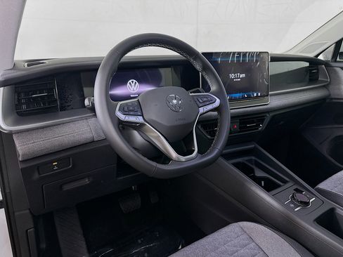 New 2025 Volkswagen Tiguan S image 9