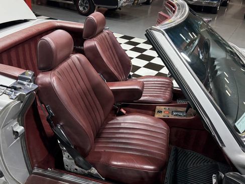Used 1988 Mercedes-Benz 560 SL image 79