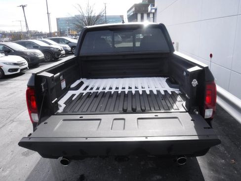 Used 2023 Honda Ridgeline Black Edition image 14