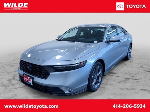 Used 2023 Honda Accord EX image 1