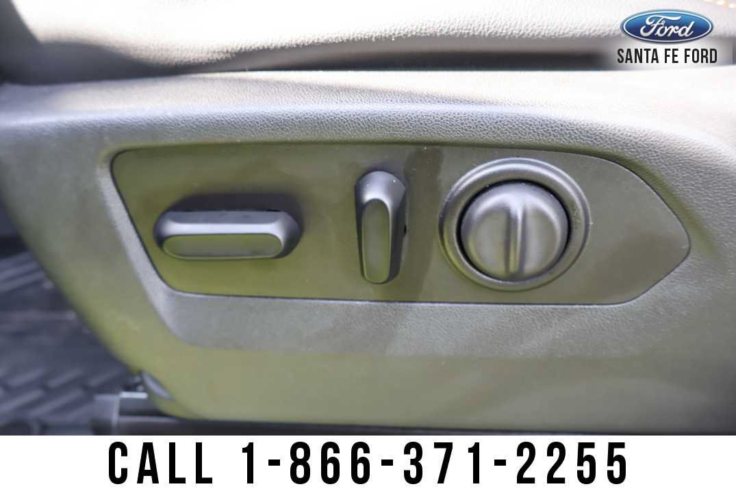 Used 2020 GMC Sierra 1500 AT4 w/ AT4 Premium Package AWD/4WD image 15