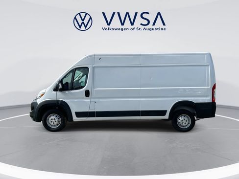 Used 2023 RAM ProMaster 2500 FWD image 5