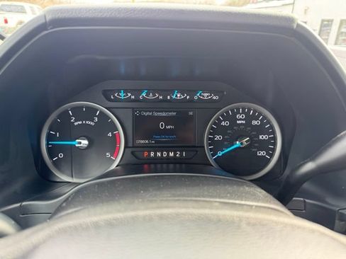 Used 2018 Ford F450 XLT w/ XLT Premium Package AWD/4WD image 9