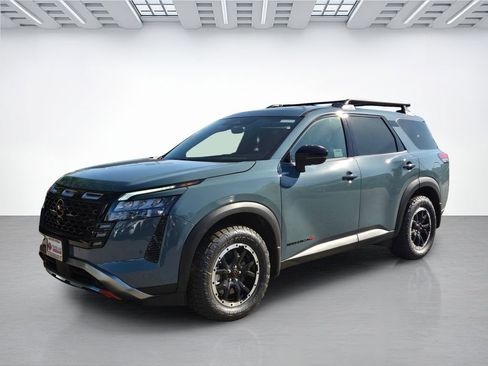 New 2026 Nissan Pathfinder Rock Creek AWD/4WD image 8