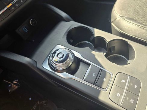 Used 2020 Ford Escape Titanium w/ Titanium Premium Package 2.0 image 32