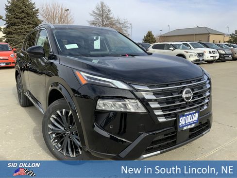 New 2026 Nissan Rogue Platinum w/ Platinum Premium Package image 2