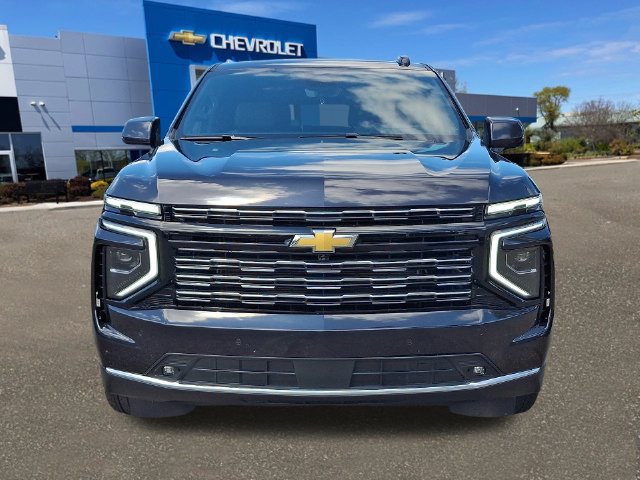 Used 2025 Chevrolet Tahoe High Country AWD/4WD image 23