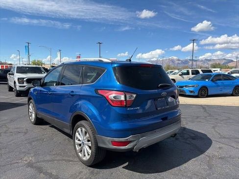 Used 2017 Ford Escape Titanium AWD/4WD image 9