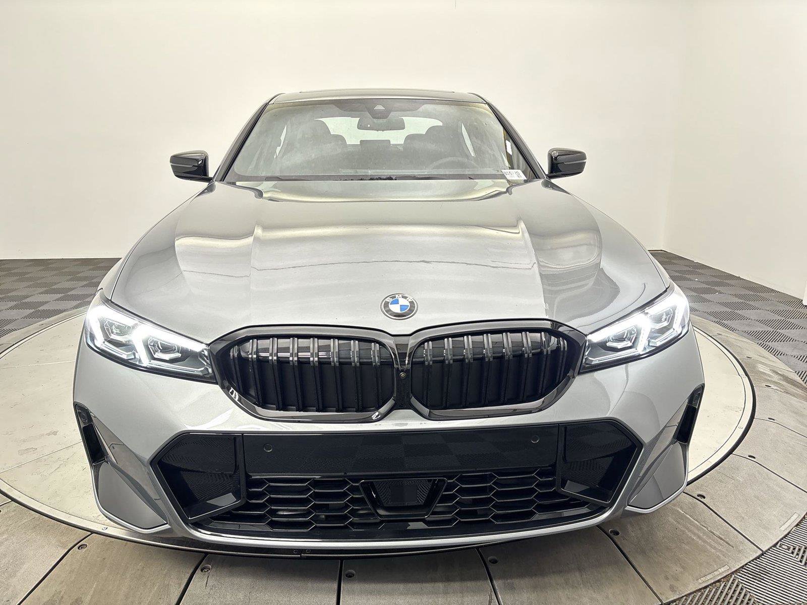 New 2026 BMW 330i xDrive Sedan w/ M Sport Package AWD/4WD image 14