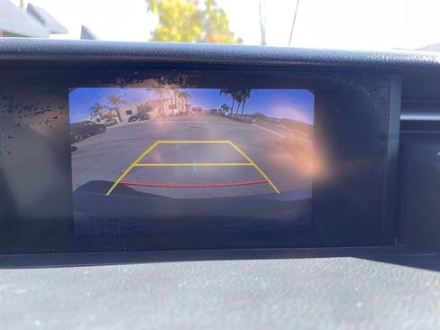 Used 2015 Lexus IS 250 AWD image 9