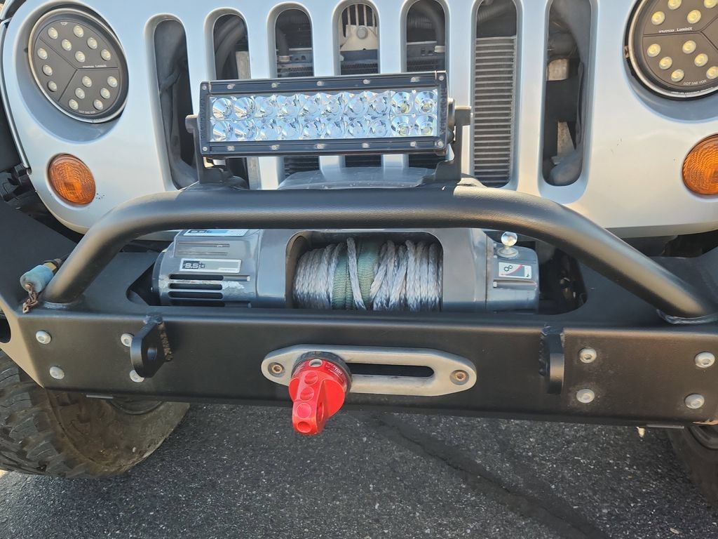 Used 2007 Jeep Wrangler Unlimited Rubicon w/ PWR Convenience Group AWD/4WD image 16