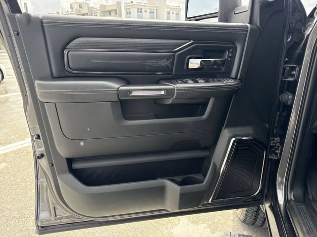 Used 2023 RAM 2500 Limited AWD/4WD image 13