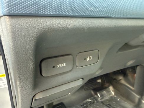 Used 2005 Honda Element EX image 41