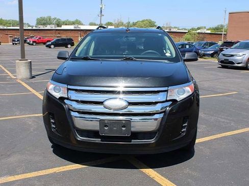 Used 2013 Ford Edge SE FWD image 3