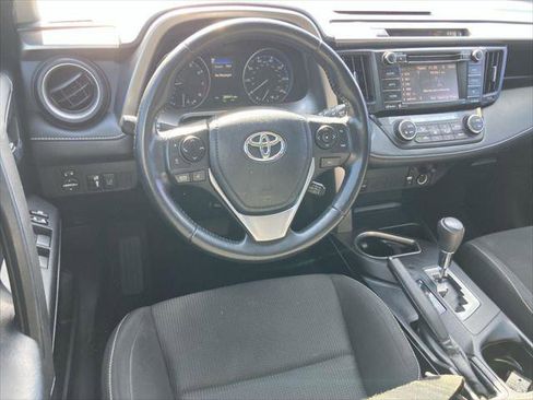 Certified 2018 Toyota RAV4 XLE FWD image 15