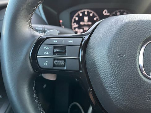 Certified 2025 Acura ADX AWD image 31