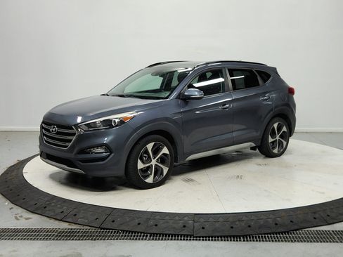 Used 2018 Hyundai Tucson Limited w/ Ultimate Package 02 FWD image 4