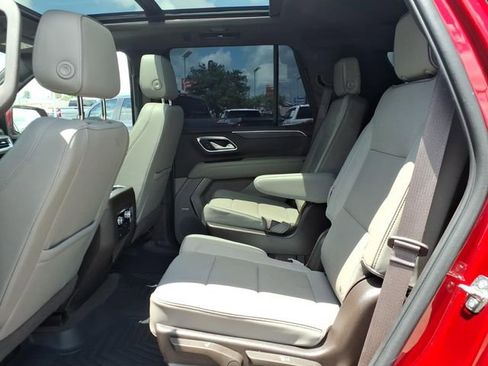 Used 2022 GMC Yukon SLT w/ SLT Premium Package RWD image 19