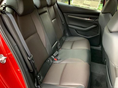 Used 2025 MAZDA MAZDA3 2.5 Turbo Sedan w/Premium Plus image 20