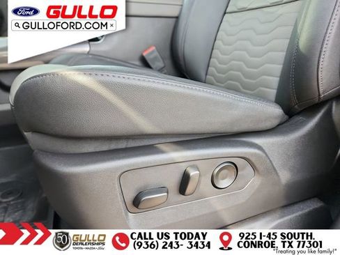 Used 2025 Chevrolet Silverado 1500 ZR2 w/ Technology Package image 22