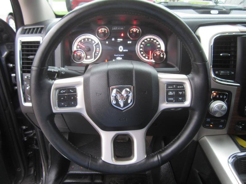 Used 2018 RAM 1500 Laramie AWD/4WD image 17