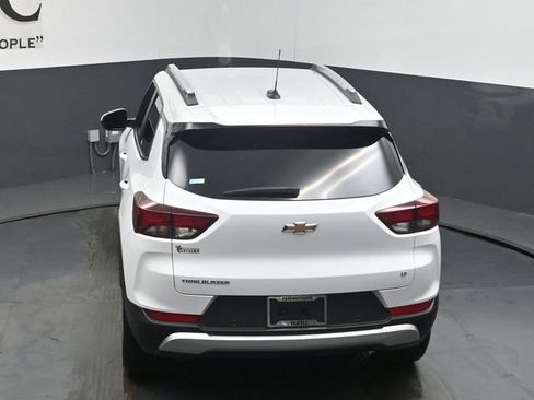 Used 2024 Chevrolet TrailBlazer LT w/ LT Cold Weather Package FWD image 57