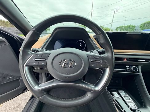 Used 2021 Hyundai Sonata Limited w/ Cargo Package FWD image 11