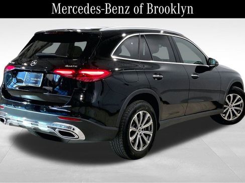 Certified 2025 Mercedes-Benz GLC 300 4MATIC image 12
