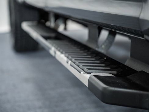 Used 2021 Ford F350 Lariat image 18