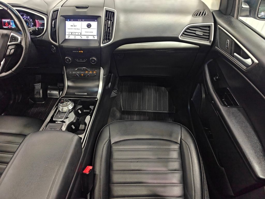 Used 2019 Ford Edge SEL w/ Equipment Group 201A AWD/4WD image 27