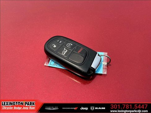 Used 2017 Jeep Cherokee Latitude w/ Comfort/Convenience Group AWD/4WD image 34