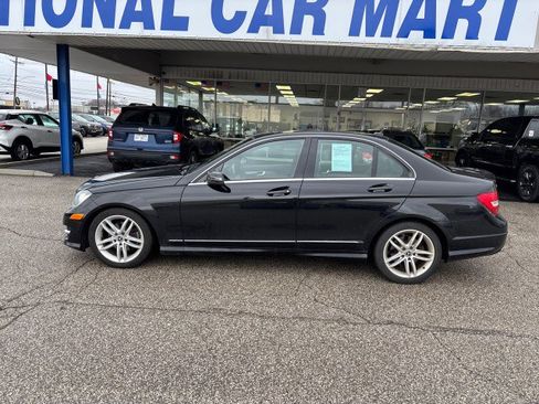 Used 2012 Mercedes-Benz C 300 Sport image 8