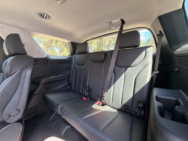 Used 2024 Hyundai Palisade SEL FWD image 16