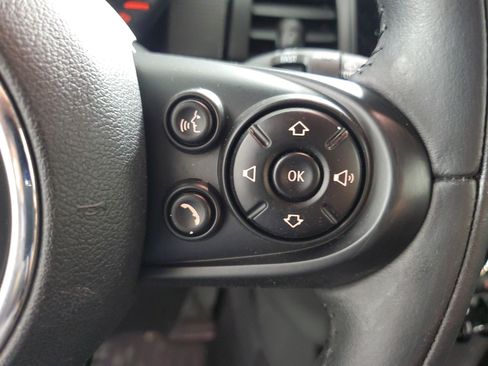 Used 2015 MINI Cooper 2-Door Hardtop image 24