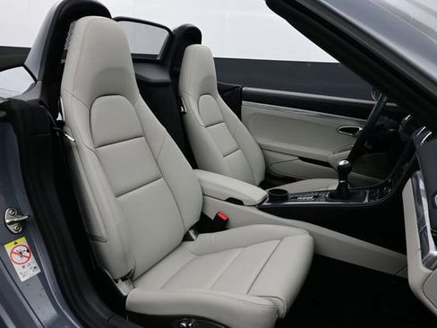 Used 2025 Porsche 718 Boxster GTS RWD image 13