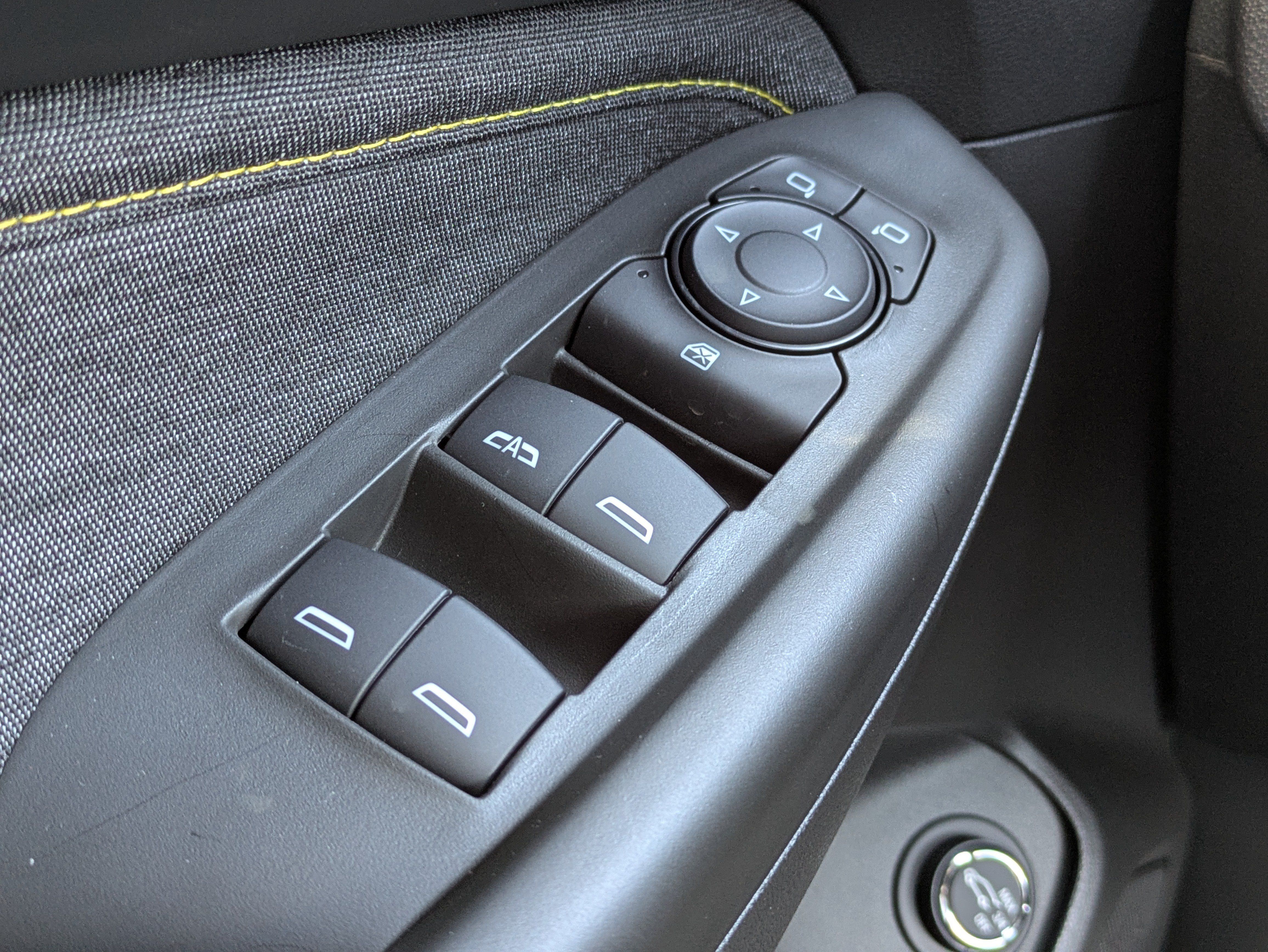 New 2025 Chevrolet TrailBlazer ACTIV w/ Convenience Package FWD image 15