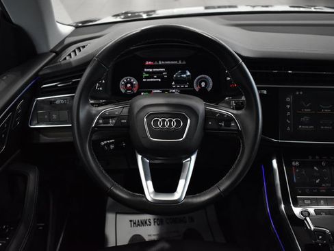 Used 2023 Audi Q8 Premium Plus w/ Premium Plus Package image 16